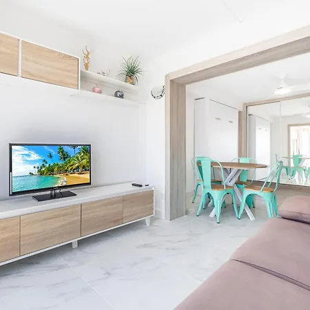 Albatros 12-8 Sea Views Levante * Benidorm