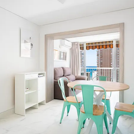 Albatros 12-8 Sea Views Levante Benidorm